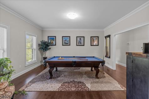 5 Thames Lane Raritan NJ 08822