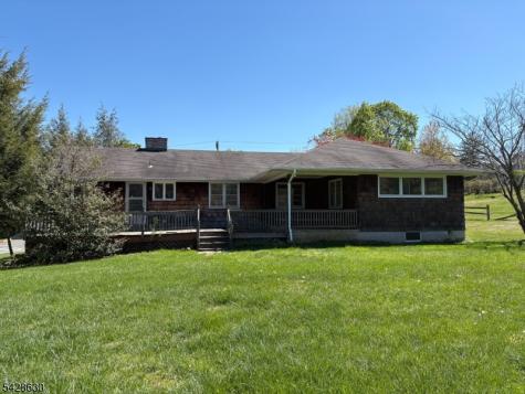 18 Pottersville Road Peapack Gladstone NJ 07934