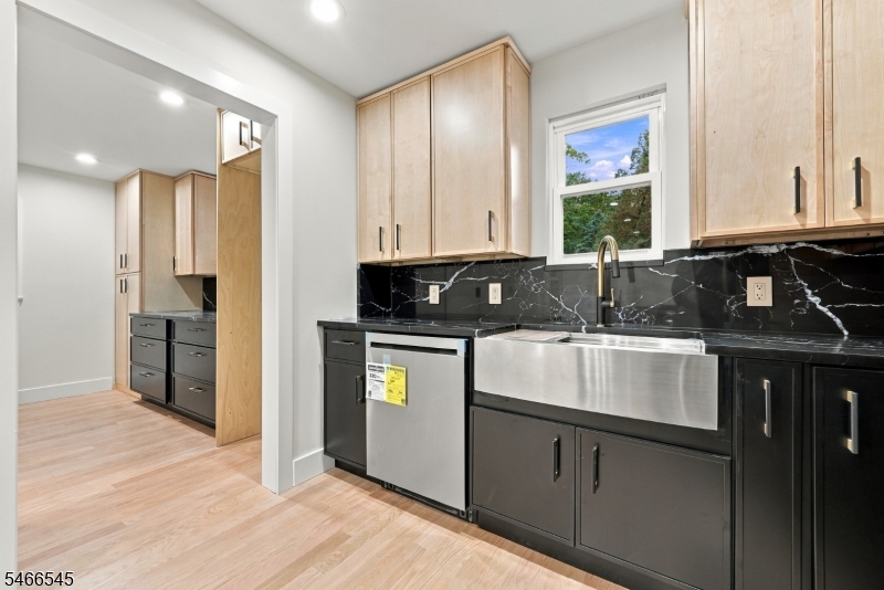 1310 Woodland Avenue Plainfield NJ 07060