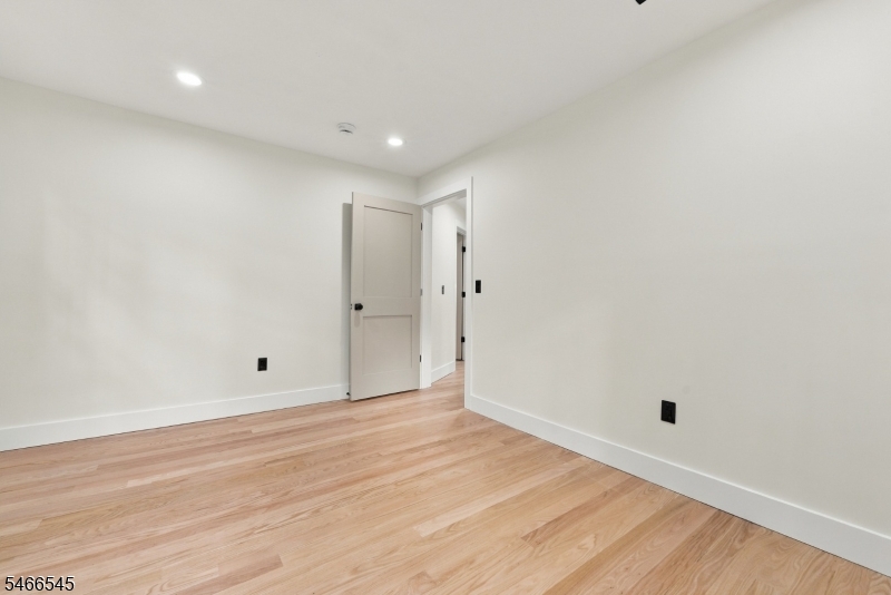 1310 Woodland Avenue Plainfield NJ 07060