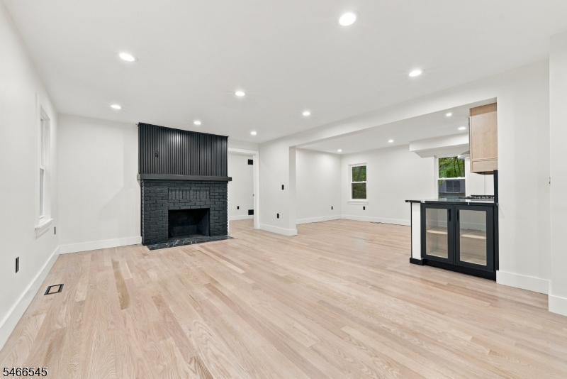 1310 Woodland Avenue Plainfield NJ 07060