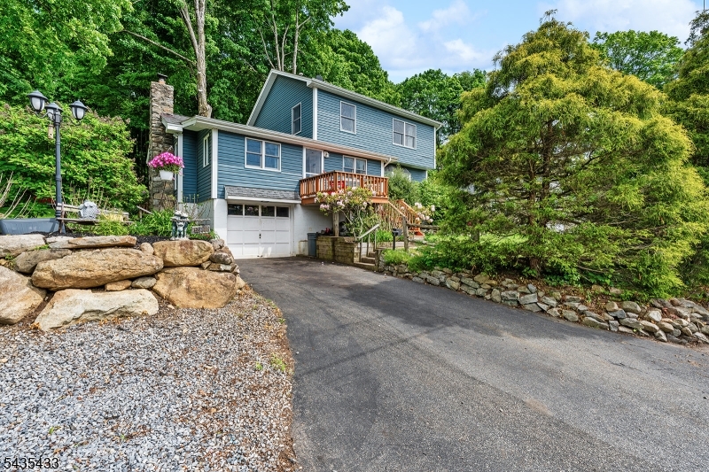 61 Tamarack Trail Hardyston NJ 07460