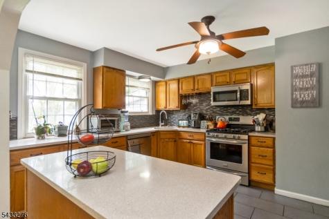 50 Buckley Hill Drive Lopatcong NJ 08865