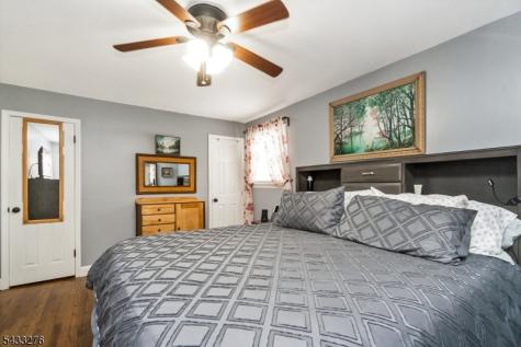 50 Buckley Hill Drive Lopatcong NJ 08865