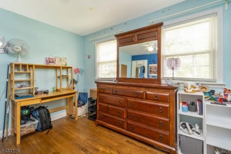50 Buckley Hill Drive Lopatcong NJ 08865