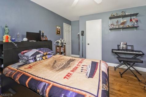 50 Buckley Hill Drive Lopatcong NJ 08865