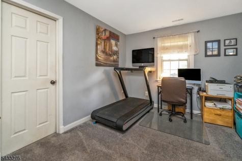 50 Buckley Hill Drive Lopatcong NJ 08865