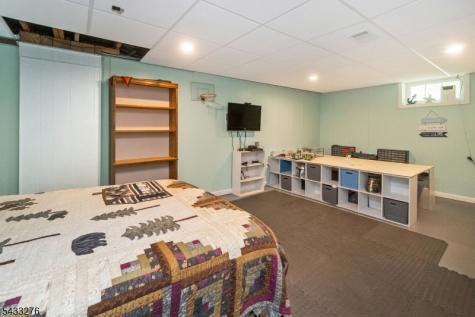 50 Buckley Hill Drive Lopatcong NJ 08865