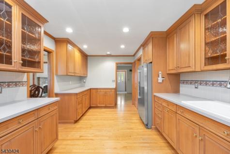 13 Harvard Street Summit NJ 07901