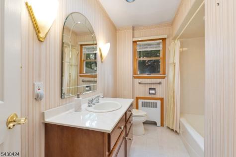 13 Harvard Street Summit NJ 07901