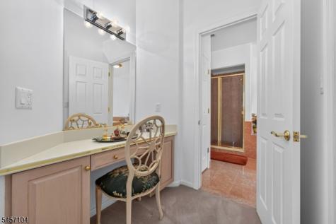 91 Frog Hollow Road Tewksbury NJ 07830
