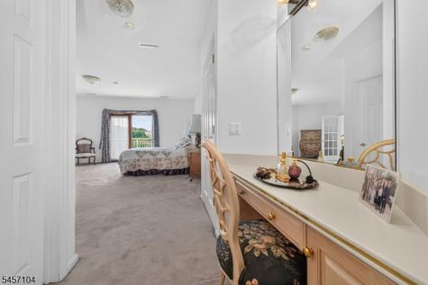 91 Frog Hollow Road Tewksbury NJ 07830
