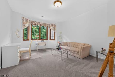 91 Frog Hollow Road Tewksbury NJ 07830
