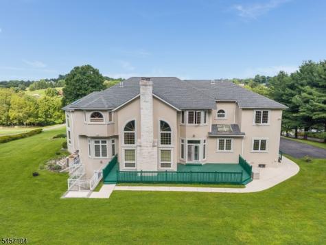 91 Frog Hollow Road Tewksbury NJ 07830