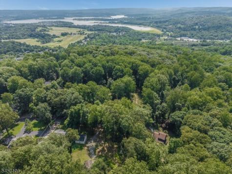 91 Frog Hollow Road Tewksbury NJ 07830