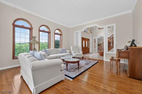 91 Frog Hollow Road Tewksbury NJ 07830