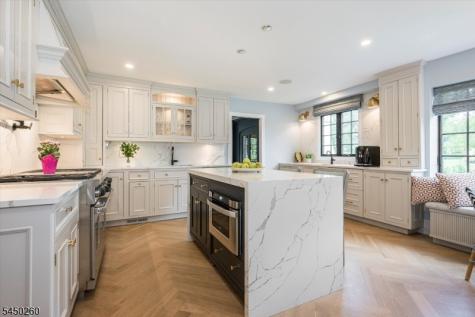 495 Ridgewood Avenue Glen Ridge Boro NJ 07028