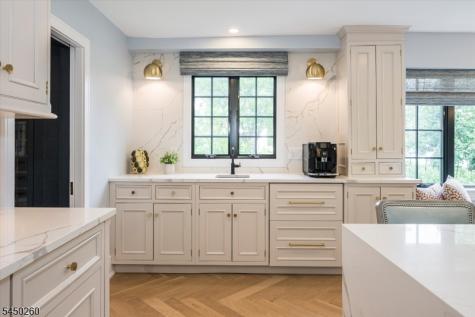 495 Ridgewood Avenue Glen Ridge Boro NJ 07028