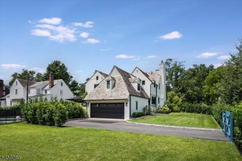 495 Ridgewood Avenue Glen Ridge Boro NJ 07028