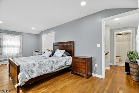 870 Passaic Avenue Kearny NJ 07032