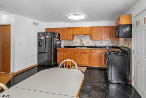 69 N 4th Street Paterson NJ 07522
