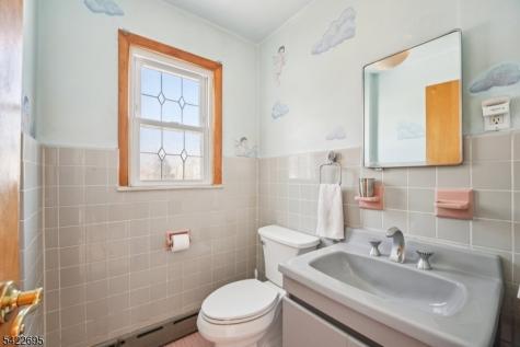 151 Arlington Boulevard North Arlington NJ 07031