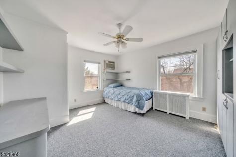 865 Livingston Road Elizabeth NJ 07208