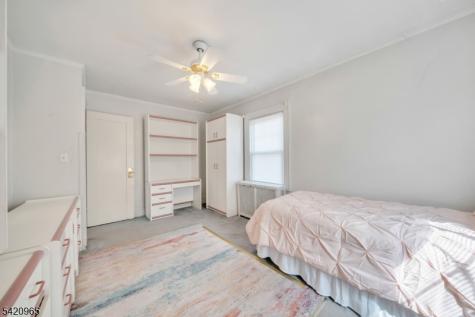 865 Livingston Road Elizabeth NJ 07208