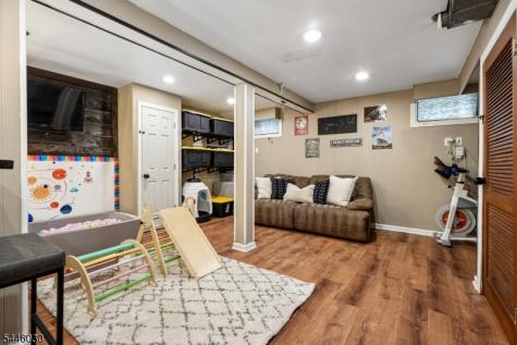 9 Barry Drive West Orange NJ 07052