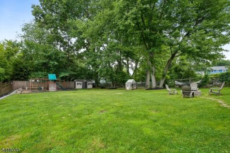 9 Barry Drive West Orange NJ 07052