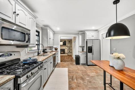 25 State Street Clark NJ 07066