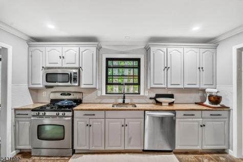 25 State Street Clark NJ 07066