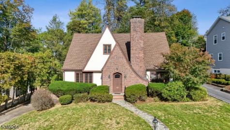 10 Randolph Place Verona NJ 07044