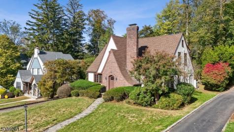 10 Randolph Place Verona NJ 07044