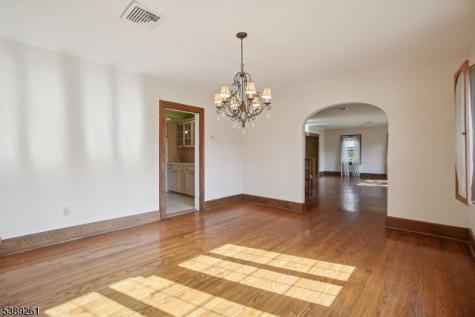 10 Randolph Place Verona NJ 07044