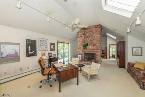 15 Wilshire Drive Sparta NJ 07871