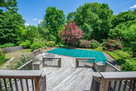 15 Wilshire Drive Sparta NJ 07871