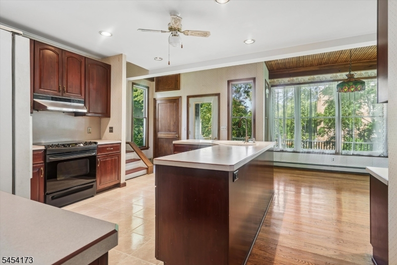9 Linwood Avenue Newton NJ 07860