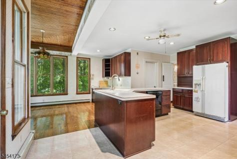 9 Linwood Avenue Newton NJ 07860