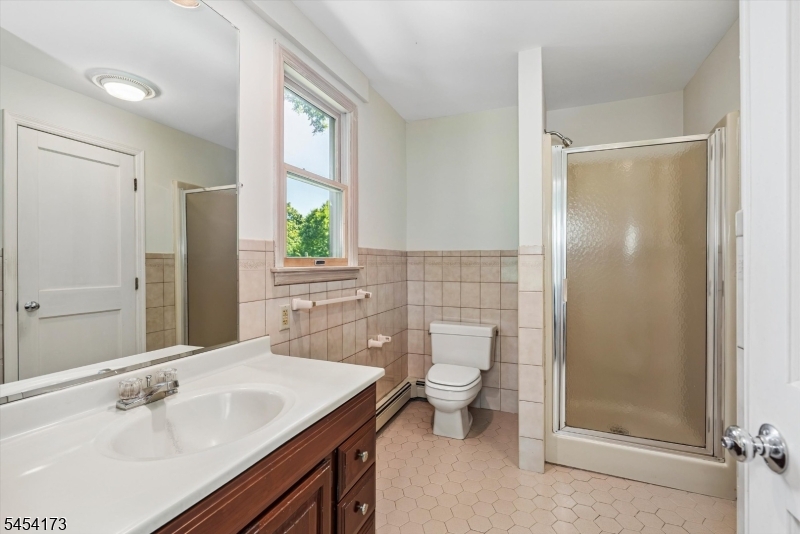 9 Linwood Avenue Newton NJ 07860