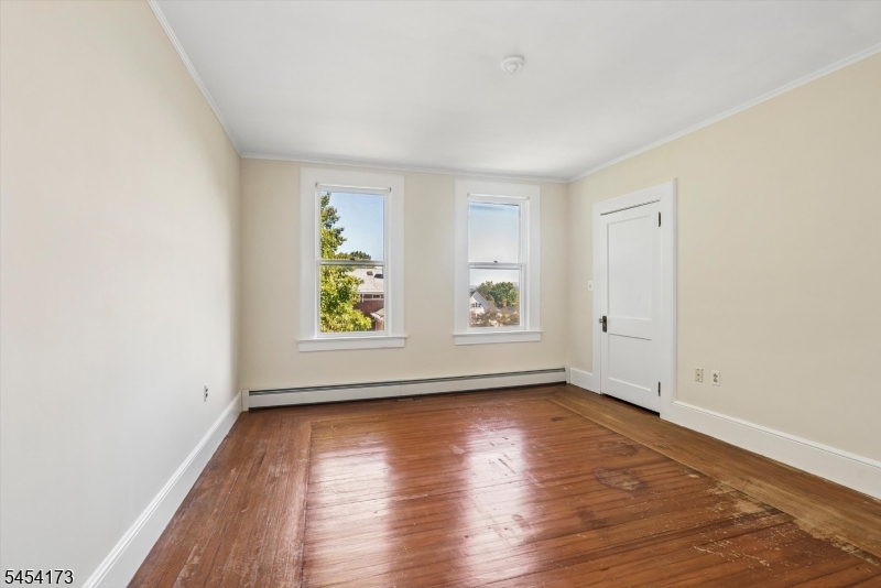 9 Linwood Avenue Newton NJ 07860