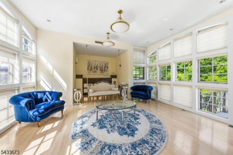 1 Brighton Court Livingston NJ 07039