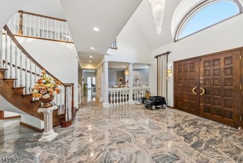 1 Brighton Court Livingston NJ 07039