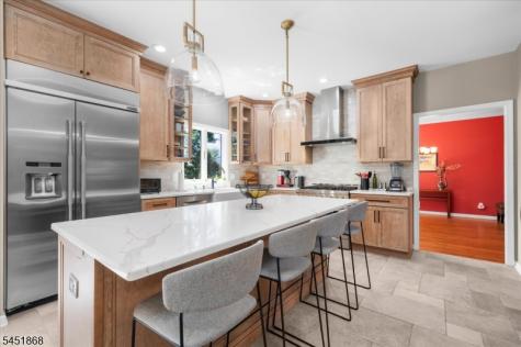 15 Austin Hill Road Clinton NJ 08809