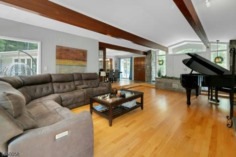 21 Decker Lane Boonton NJ 07005
