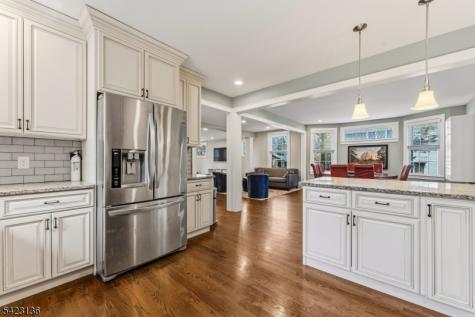 420 Mountainview Terrace Dunellen NJ 08812