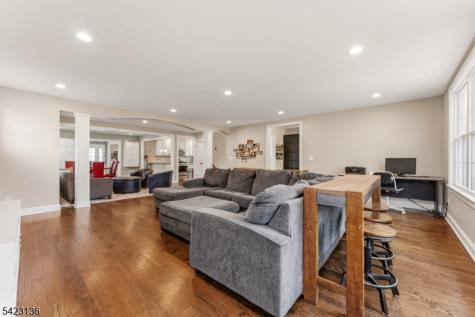 420 Mountainview Terrace Dunellen NJ 08812