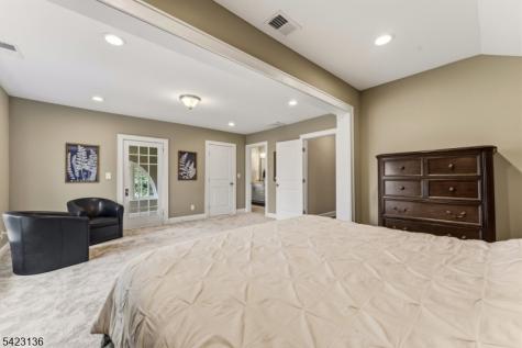 420 Mountainview Terrace Dunellen NJ 08812
