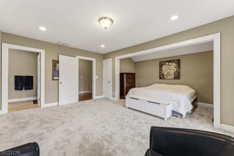 420 Mountainview Terrace Dunellen NJ 08812