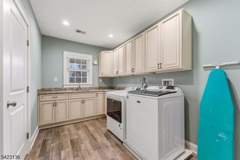 420 Mountainview Terrace Dunellen NJ 08812